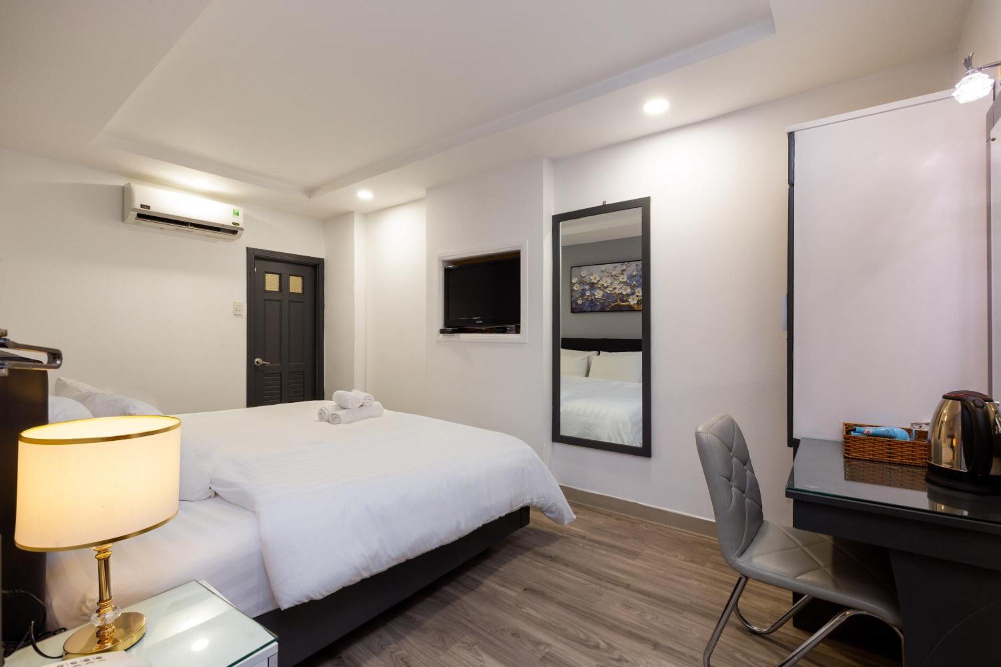 The Grand Apec Hotel & Spa Ho Chi Minh City Bagian luar foto