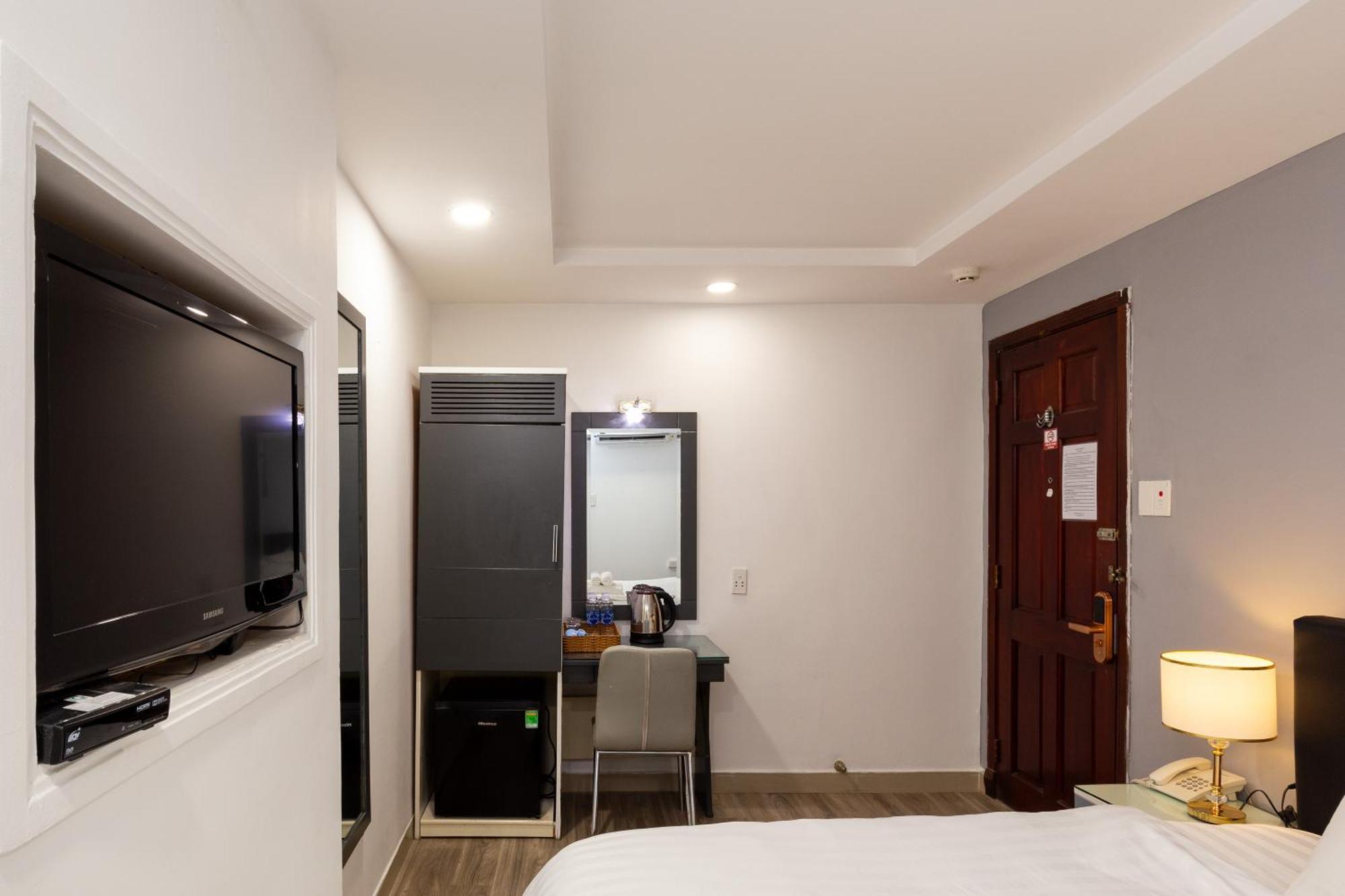 The Grand Apec Hotel & Spa Ho Chi Minh City Bagian luar foto